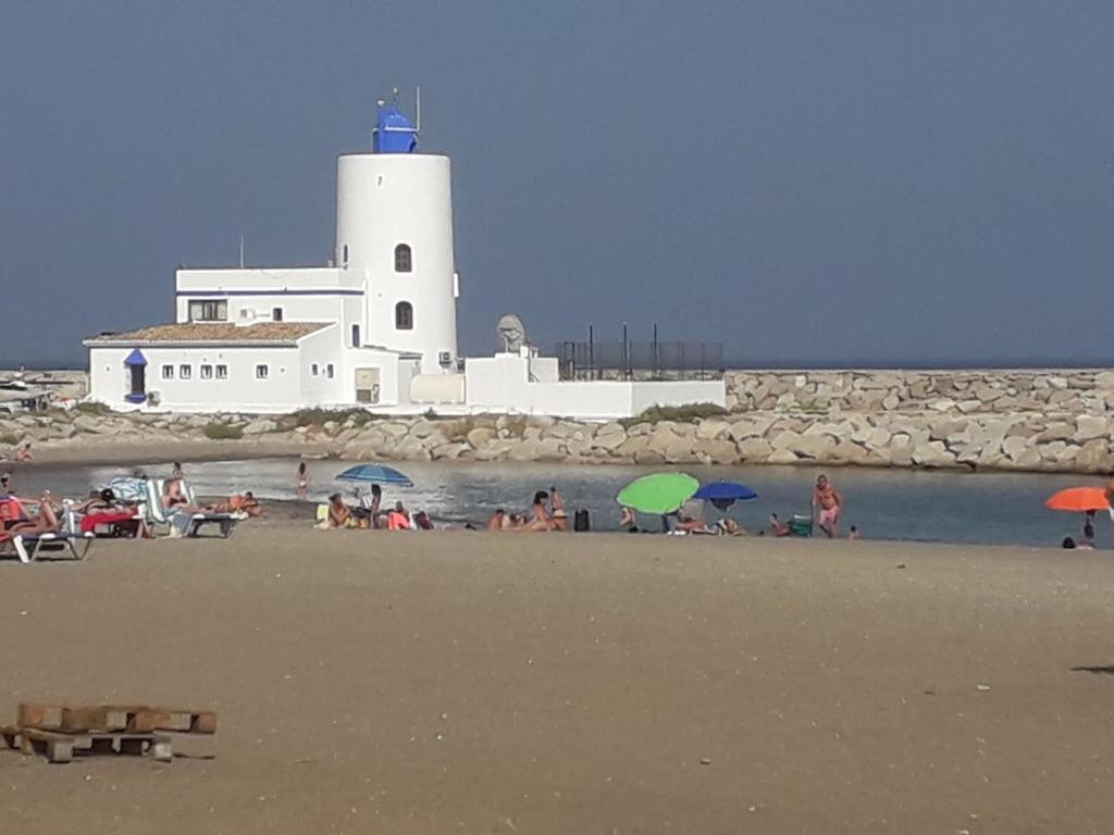 Duquesa Fairways, A Spacious Apartment With Fabulous Views And Facilities Manilva Esterno foto